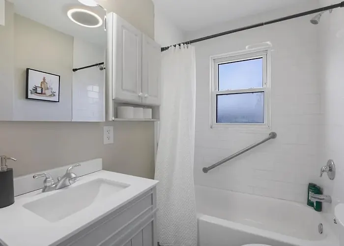 Hébergement de vacances Spacious 5 Bed 2 Bath House Melrose Park